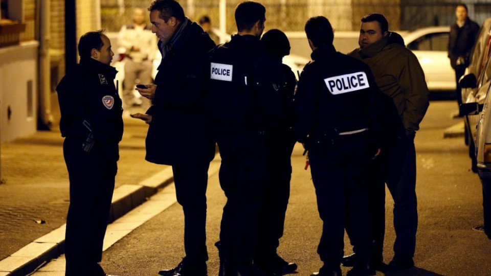 Сблъсъци на протестиращи с полицията в Париж | StandartNews.com