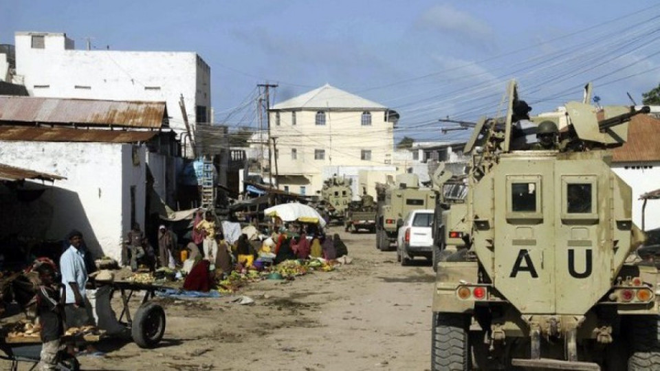 Джамия се срути в Сомалия, има пострадали | StandartNews.com