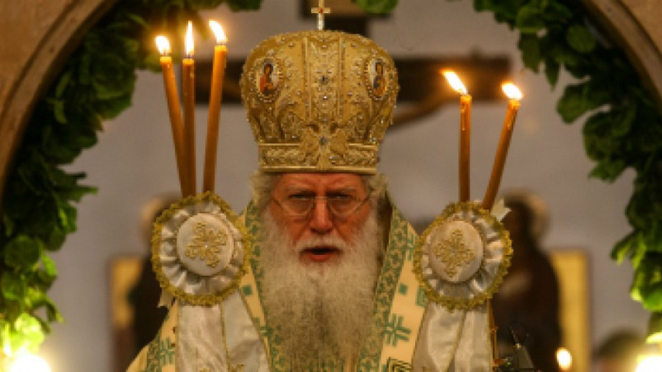 Патриархът: Мир и топлина в сърцата (ВИДЕО) | StandartNews.com
