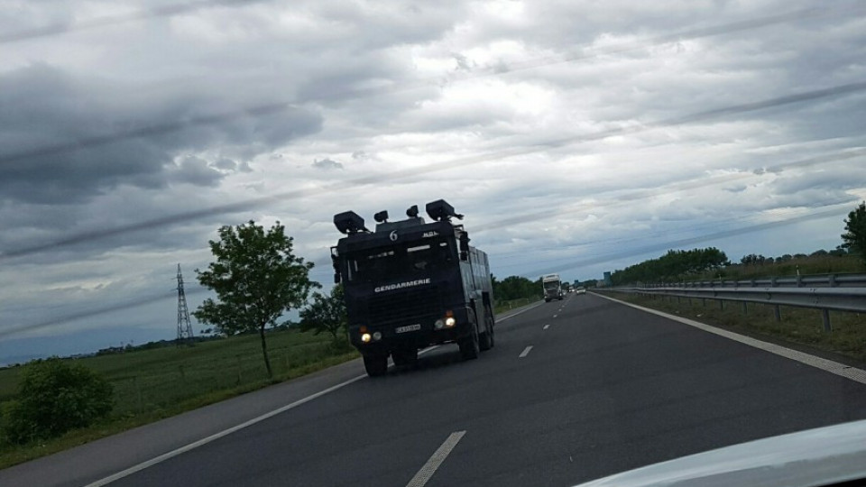 Още жандармерия в Раднево заради кървавите сблъсъци | StandartNews.com