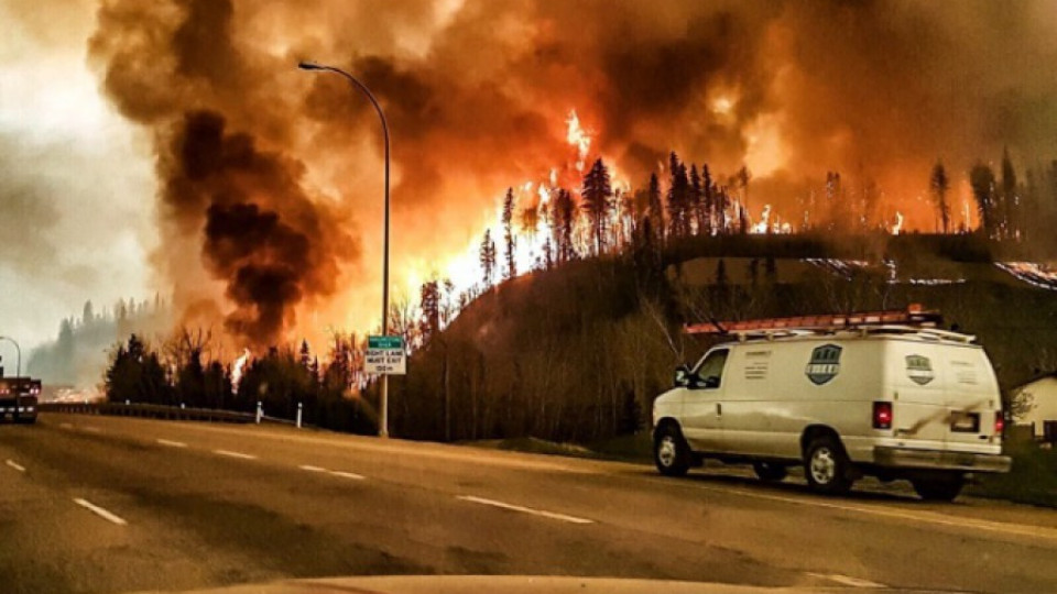 Пожарът в Канада удвои размерите си | StandartNews.com