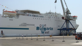 Руски туристи идват с ферибот до Бургас