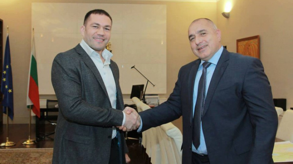 Борисов поздрави Кубрат Пулев  | StandartNews.com