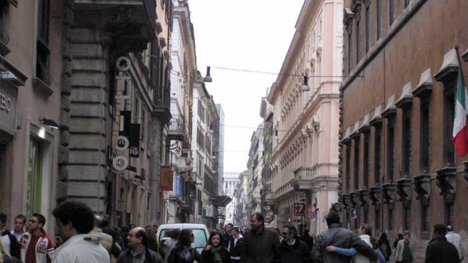 Руснаци изкупуват елитни имоти в Рим | StandartNews.com