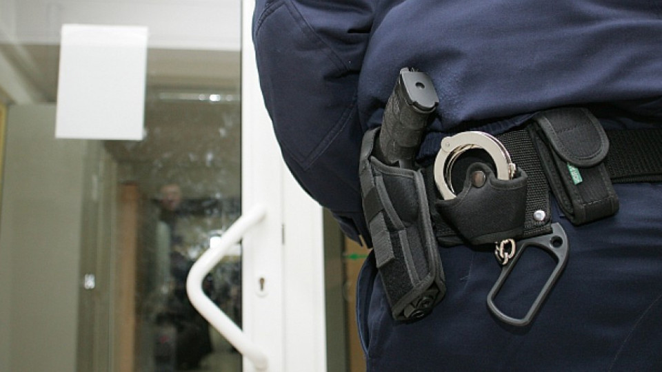 МВР с полицейска акция срещу каналджии | StandartNews.com