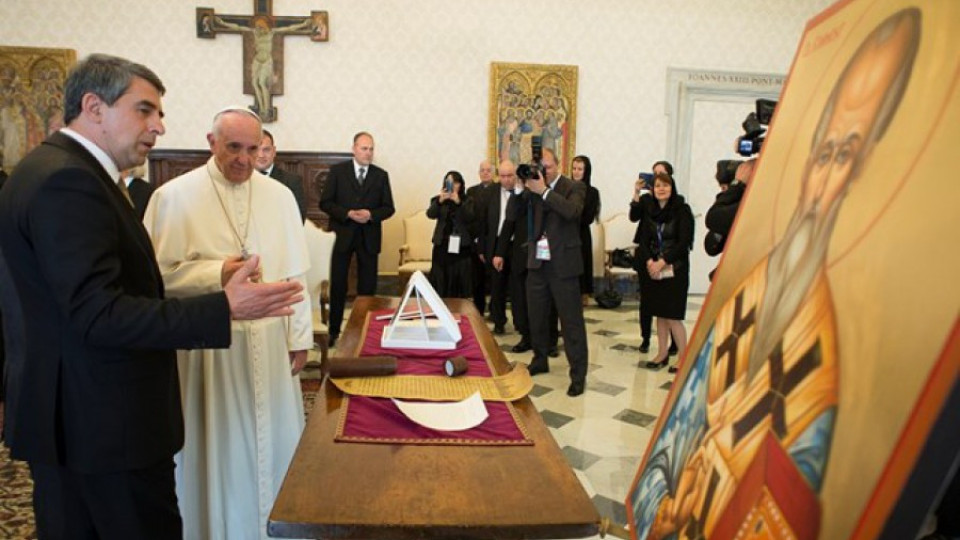 Папата към президента: Обикновеният човек е важен | StandartNews.com