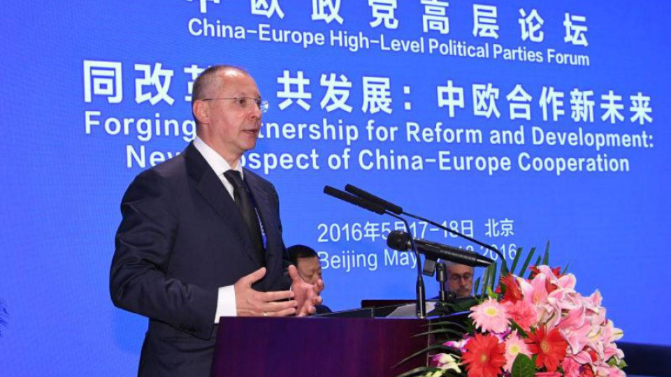 Станишев води ЕС-делегация в Китай | StandartNews.com