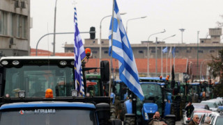 Нови стачки блокират Гърция