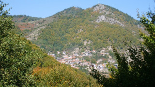 Село Делчево празнува в параклис на връх