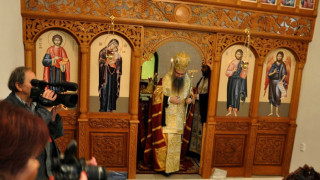 Митрополит Николай освети параклис в Хасково