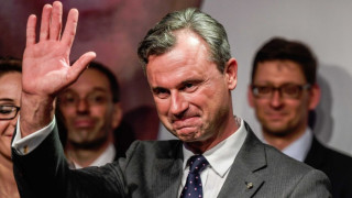 Националист води на изборите в Австрия