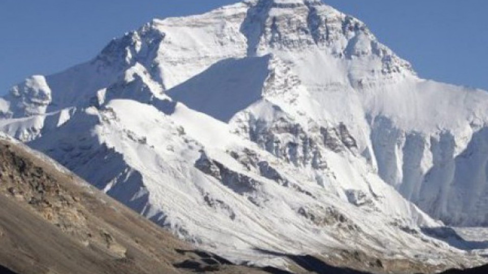 Трети загина на Еверест | StandartNews.com