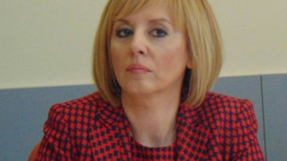 Манолова готова да сезира КС за изборните правила