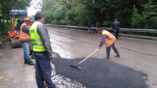 Възстановиха движението през прохода Шипка