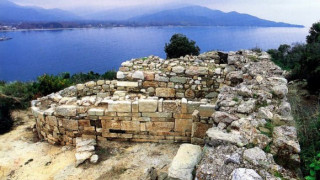 Откриха гроба на Аристотел в Гърция