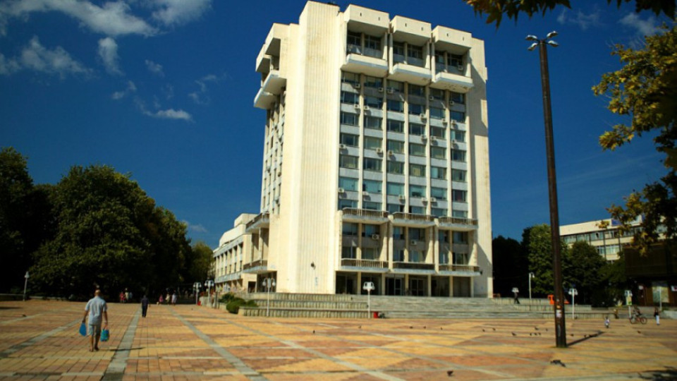 Библиотеката в Добрич с над 90 бързи уеб връзки | StandartNews.com