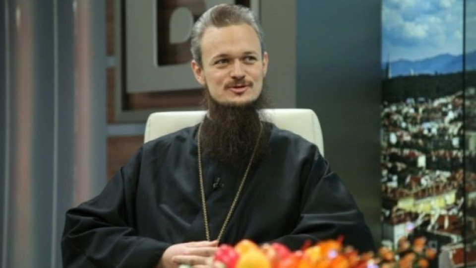 Дионисий става гид в Бачковския манастир | StandartNews.com