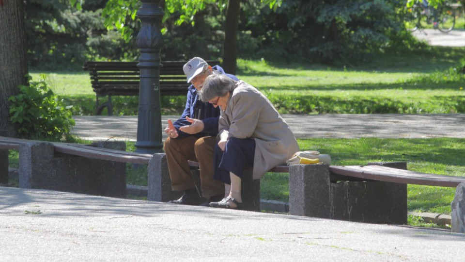 53 хил. души смениха пенсионния си фонд | StandartNews.com