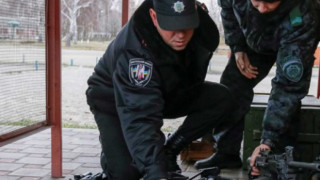 180 чужди полицаи борят хулиганите