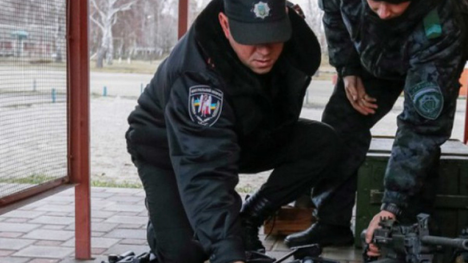 180 чужди полицаи борят хулиганите | StandartNews.com
