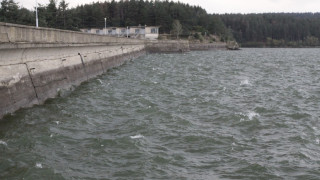 Глоби за къпане във водоеми