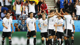 Германия взе пестеливо групата си