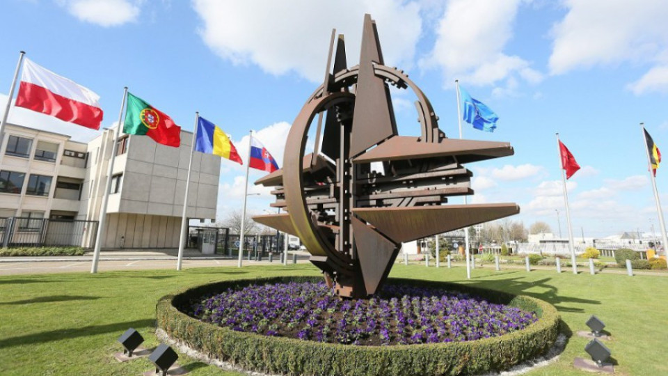 Столтенберг: Великобритания ще остане част от НАТО | StandartNews.com