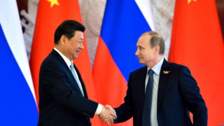 Русия и Китай със споразумения за $50 млрд.