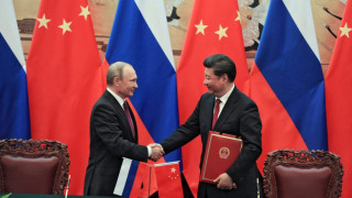Русия и Китай със сделки за $50 млрд.