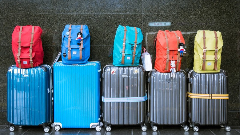 Пътуванията на българи в чужбина скочиха със 17% | StandartNews.com