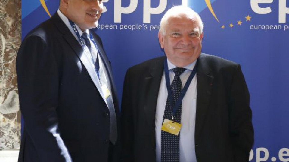 Борисов и Дол: С аргументи срещу популистите | StandartNews.com