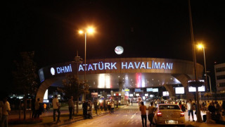 Терор окървави летище "Ататюрк" (ОБЗОР)