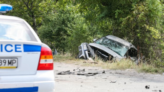 Кола помете моторист в Благоевград