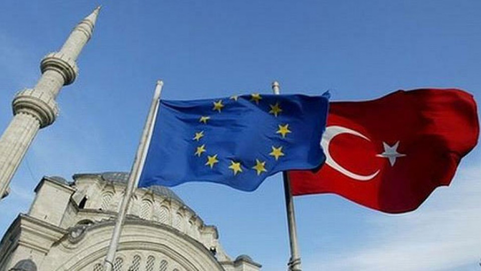 Отварят глава 33 за преговорите между Анкара и ЕС | StandartNews.com
