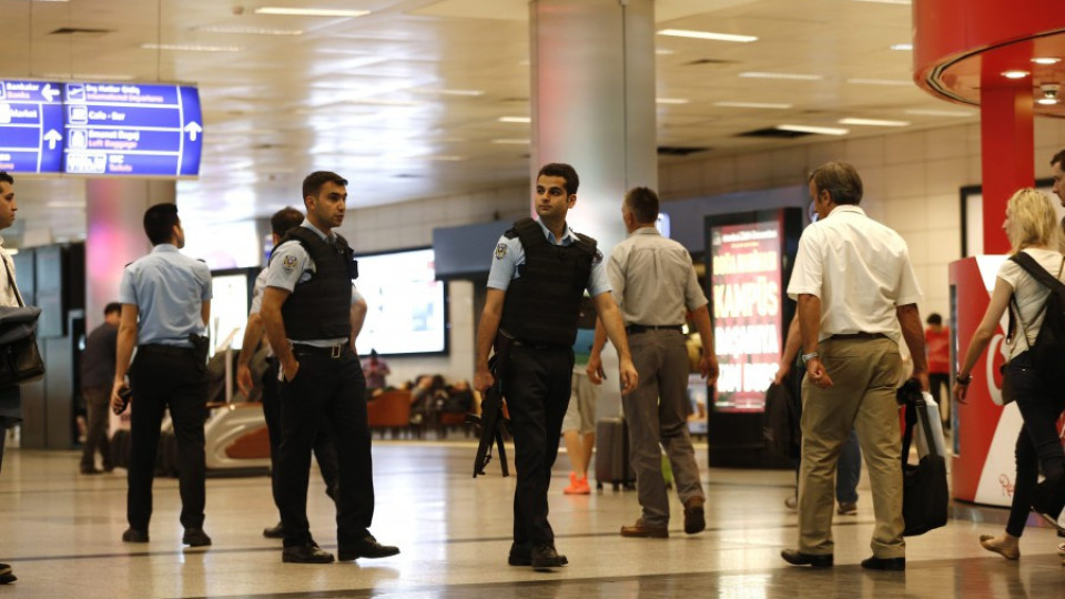 Терористите от Истанбул искали да вземат заложници | StandartNews.com