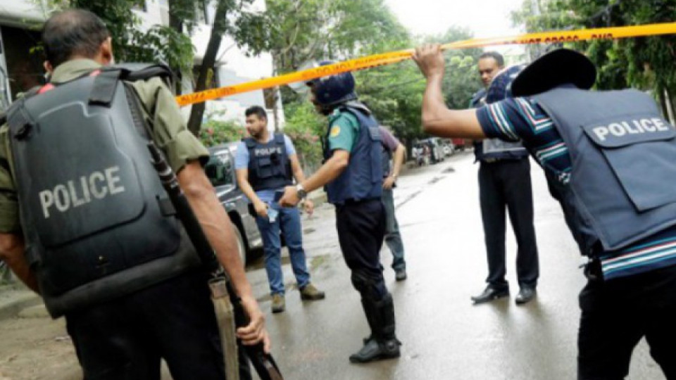 Терористите от Дака убивали заради модата | StandartNews.com