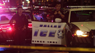 Отстрелват полицаи в Далас (ОБЗОР)