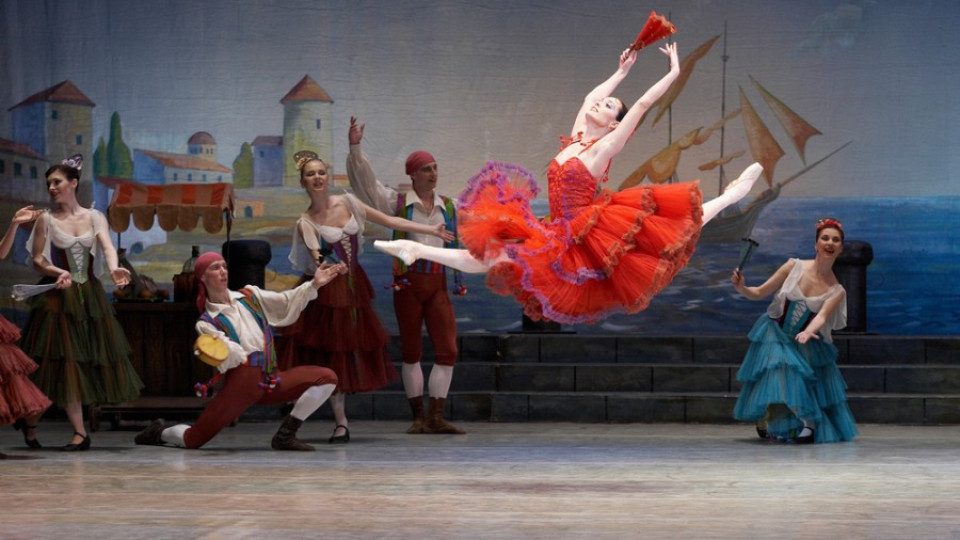 Дон Кихот танцува под небето на Варна | StandartNews.com