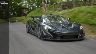 McLaren P1 GTR излиза на пътя