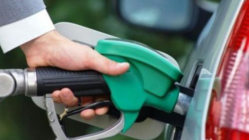 Прогнозират бензин под 2 лв. за лятото | StandartNews.com