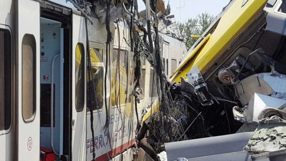 Ад в Италия: 20 жертви в челен удар на два влака (ОБЗОР) | StandartNews.com