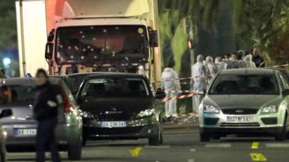 Нападателят от Ница крещял „Аллах акбар" | StandartNews.com