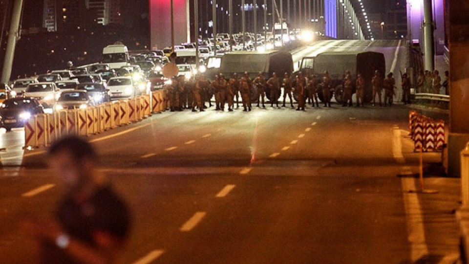 Стрелба по двореца на Ердоган | StandartNews.com