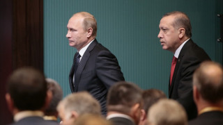 Путин осъди опита за военен преврат в Турция 