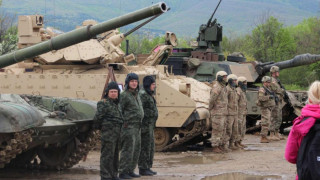 Военни бориха терористи в Ново село