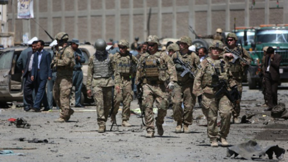 Обстрел на военен щаб в Кабул | StandartNews.com