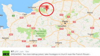 Въоръжени с ножове взеха заложници във Франция