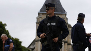 Арестуваха сириец за нападението във Франция