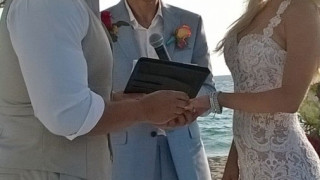 Русев се ожени на плажа в Малибу