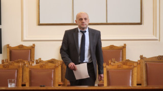 Томислав Дончев пое координацията на изборите